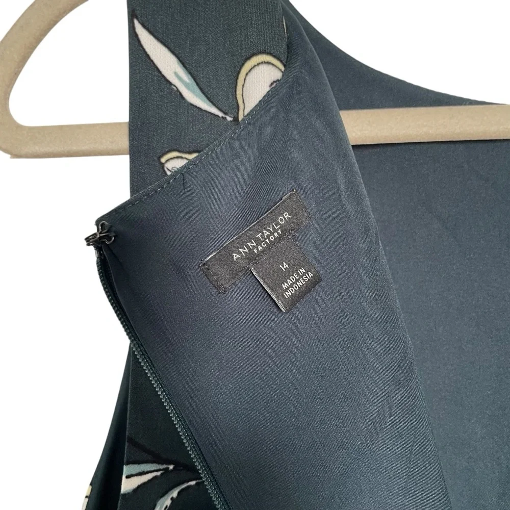 Ann Taylor Factory Dark Green Iris Floral Print Sheath Dress Size 14 - Picture 5 of 5